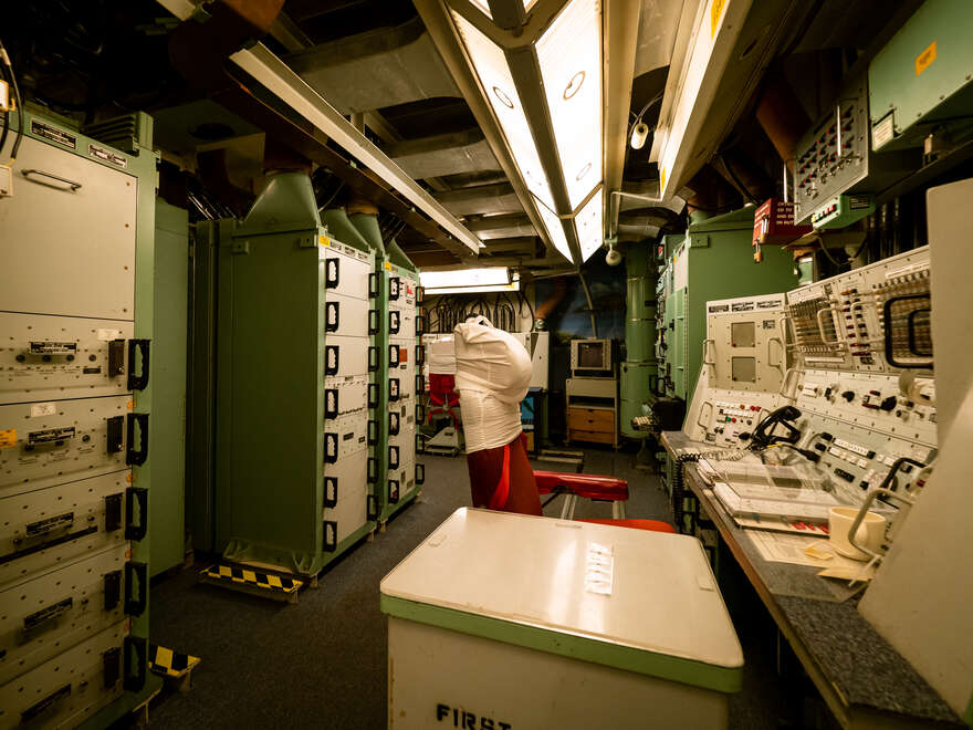 Oscar-Zero launch control.