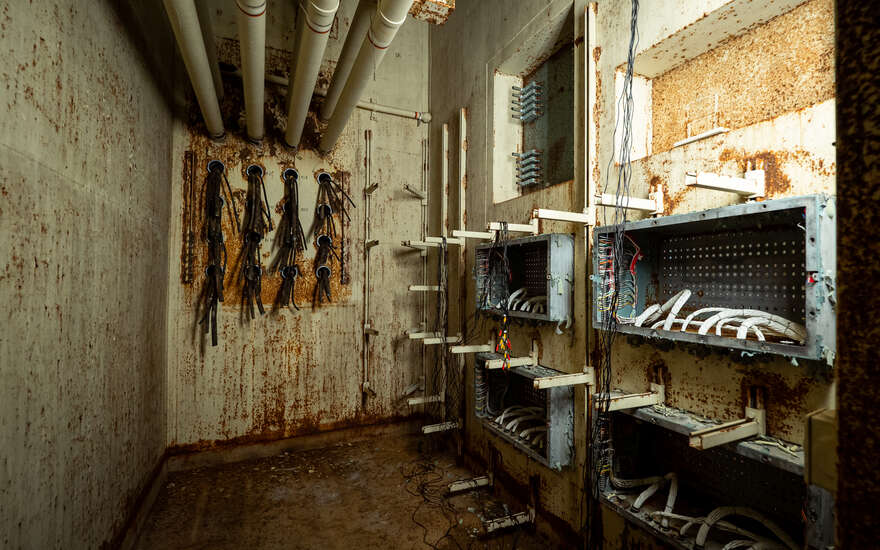 This room once connected the RSL-3 underground bunker to the nearby Sprint missile field.